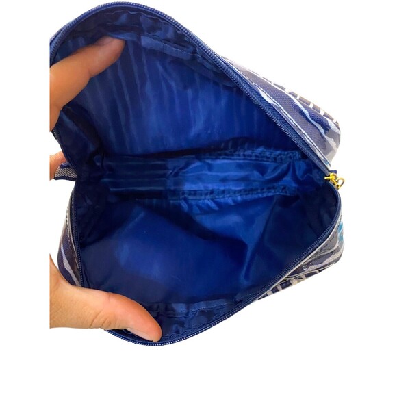 4 - Estee Lauder Makeup Bag Lot Zipper Travel - Picture 7 of 11